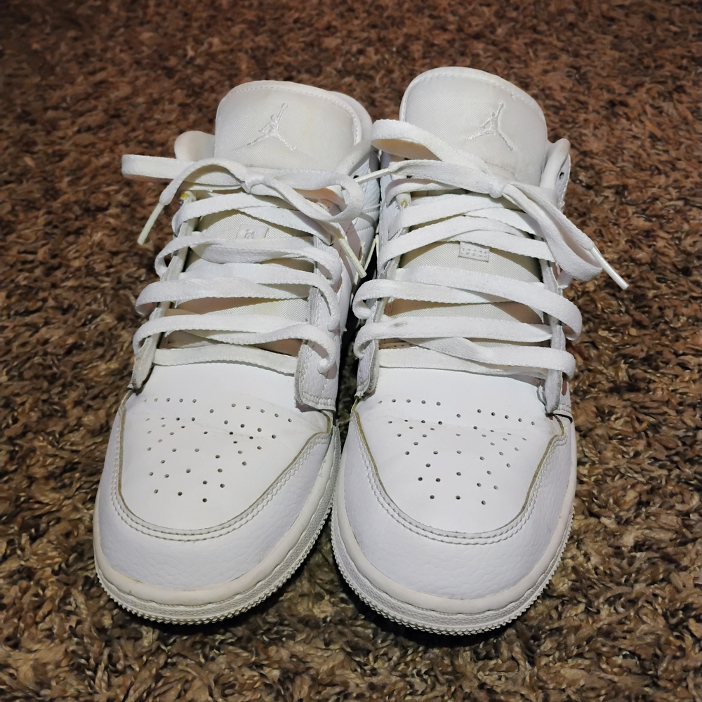 Jordan White Leather Sneakers Classic Design